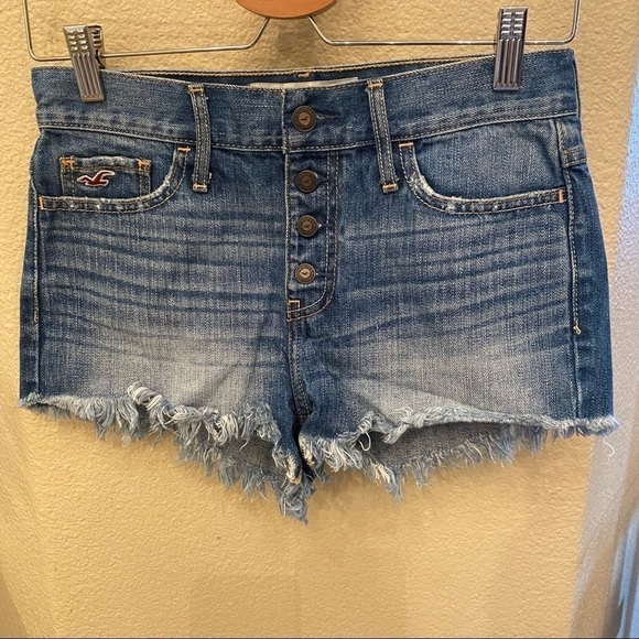 HOLLISTER Blue Jean Shorts Size 25 - Picture 1 of 7